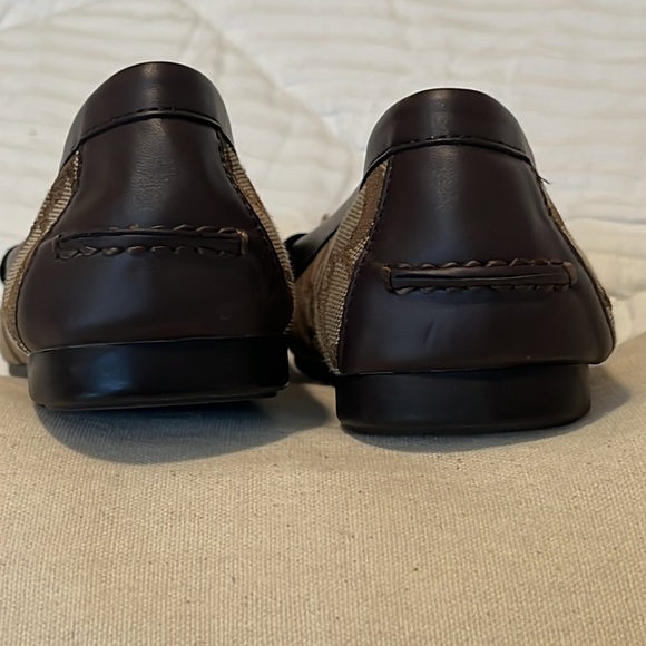 Coach Moccasins - Picture 2 of 4